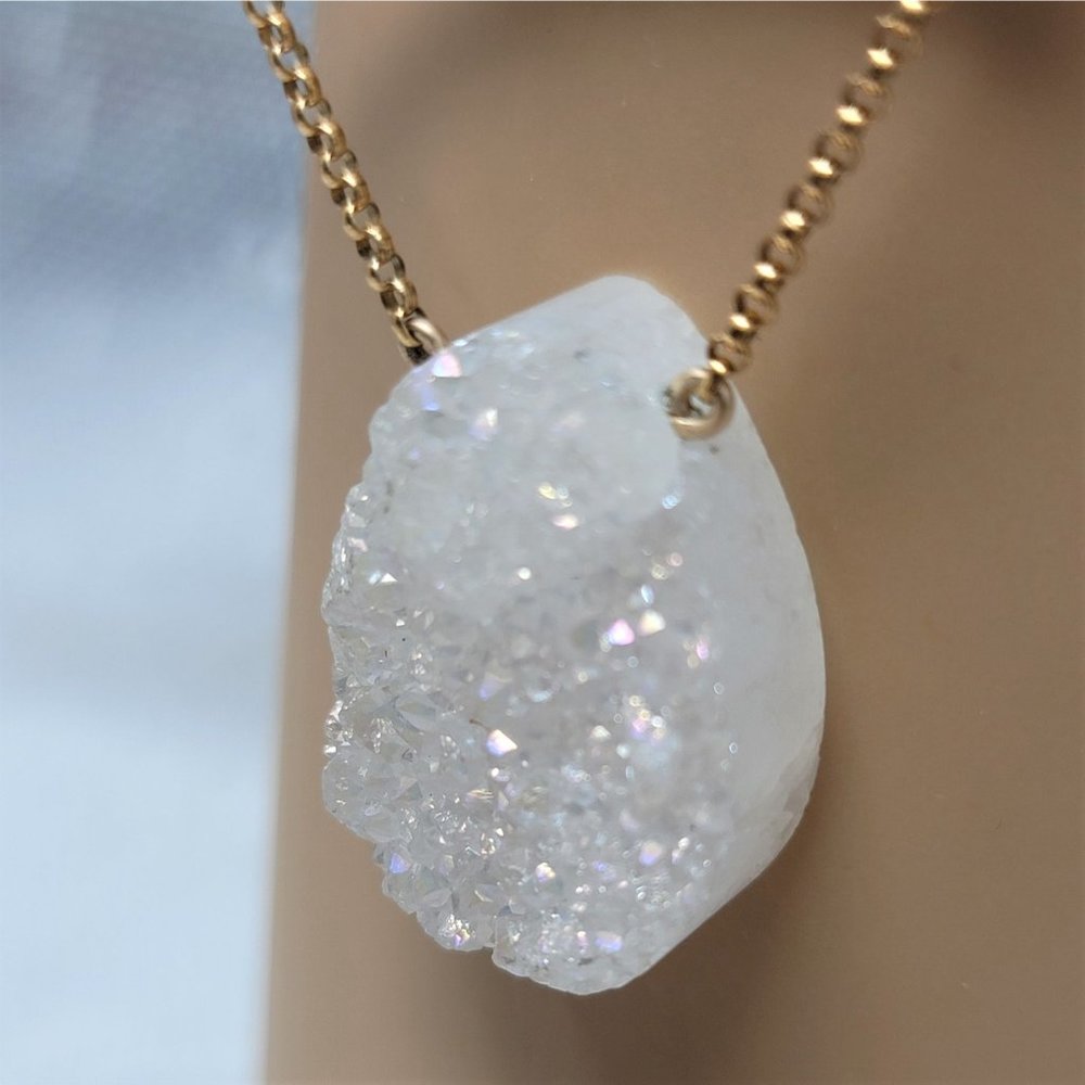 Glittery White Druze Necklace Gold tone - Picture 10 of 10